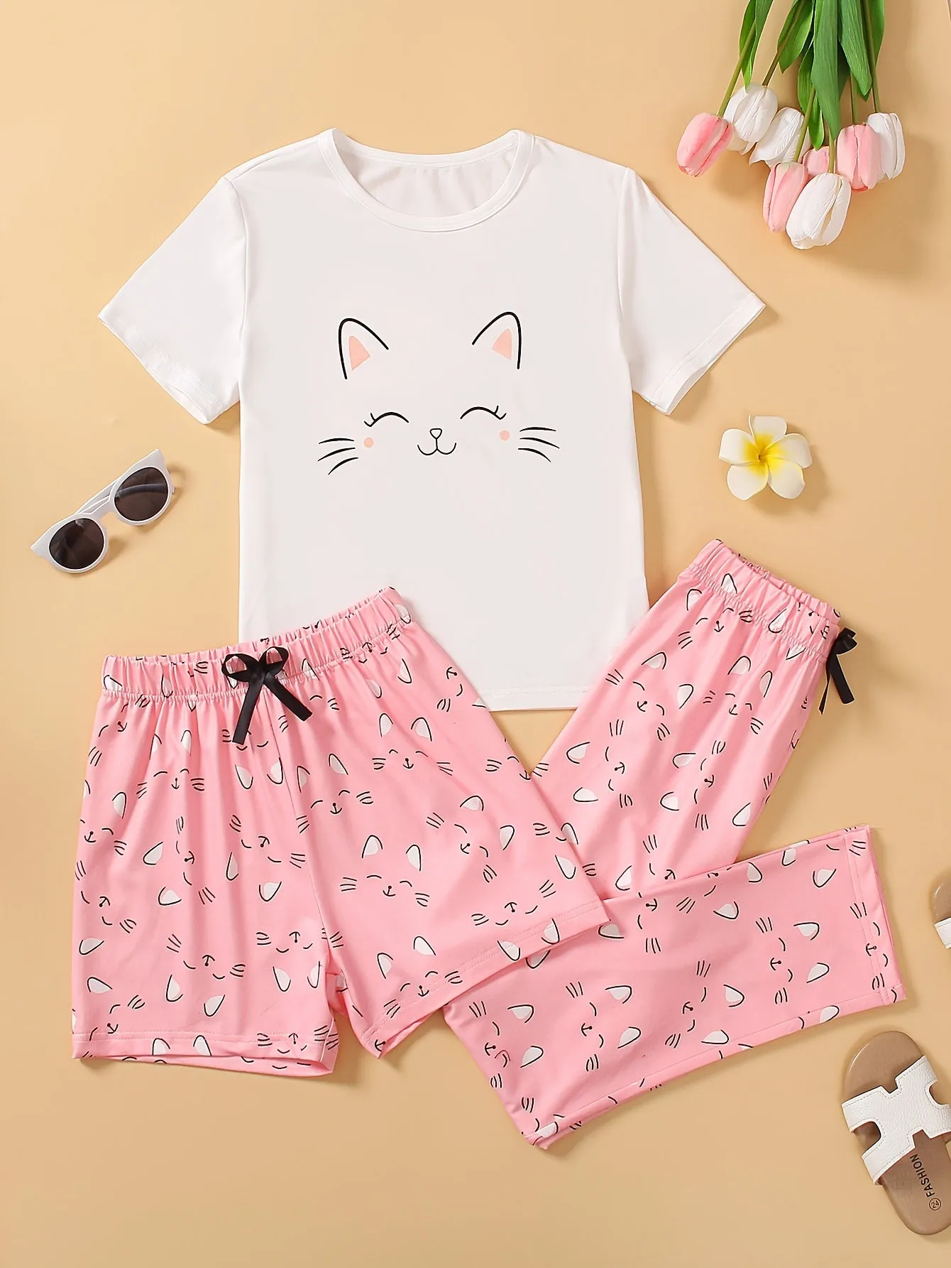 Adorable Girls' Cartoon Cat Summer Lounge Set – Cool & Comfy 🐱🌞