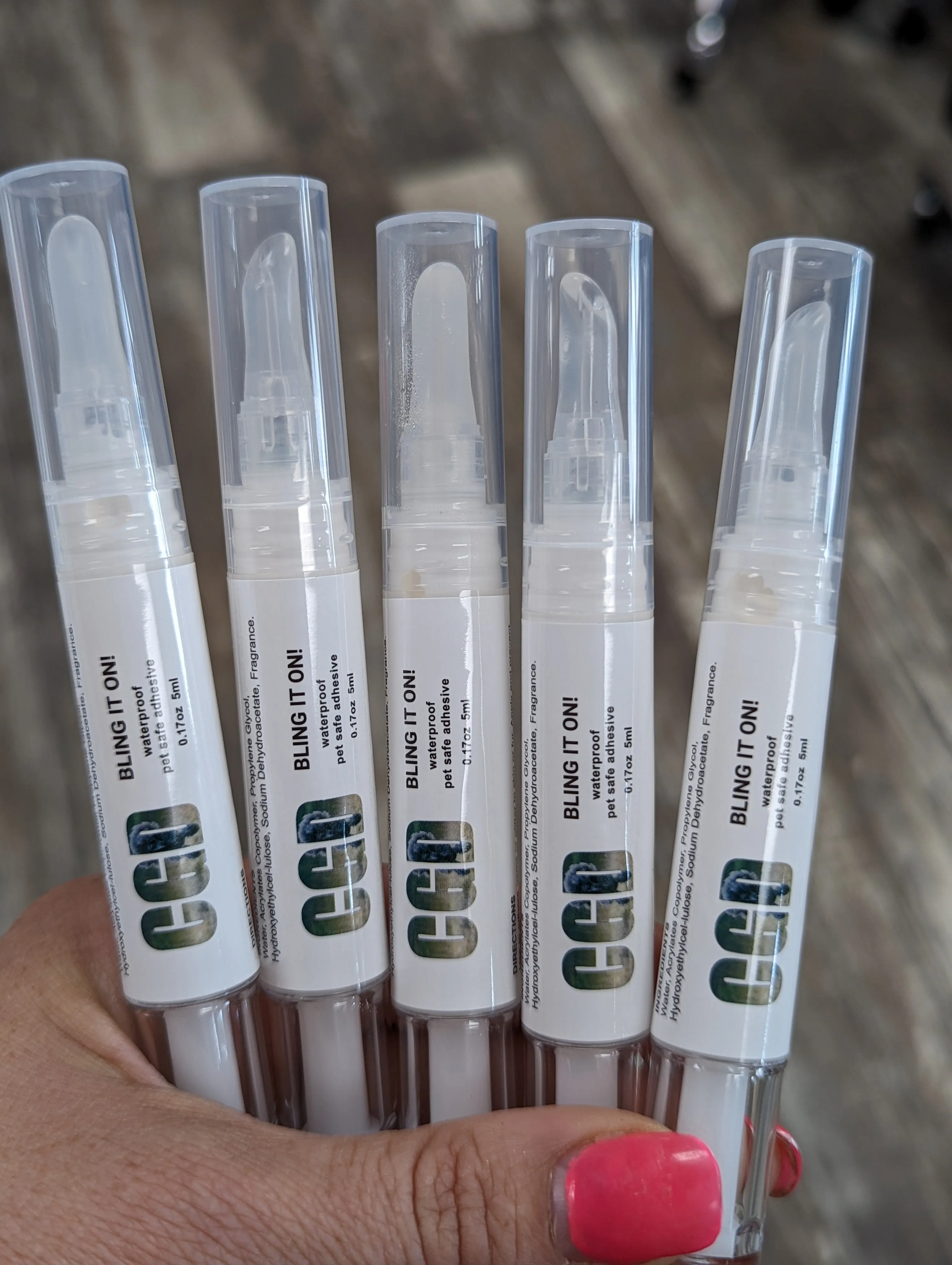 Bow Wow Bling - Bling it on!  Glue Tubes