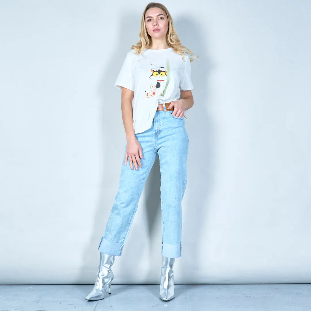 Cute cat family graphic tee wholesale