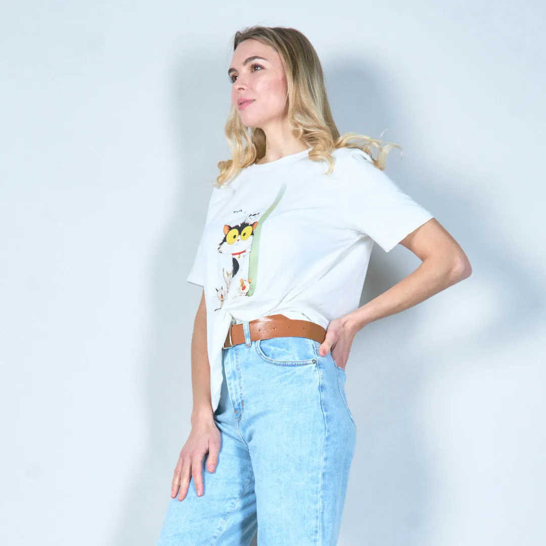Cute cat family graphic tee wholesale