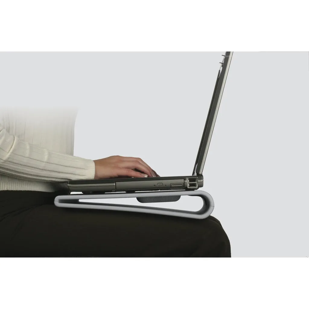 Targus Laptop Chill Mat Dual Fans Up To 17in AWE55AU 1327758